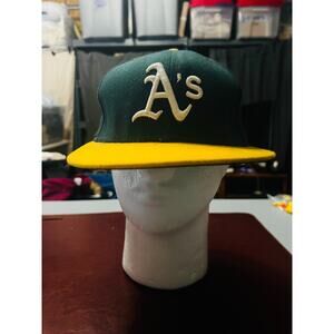 Vintage Oakland Athletics Green New Era